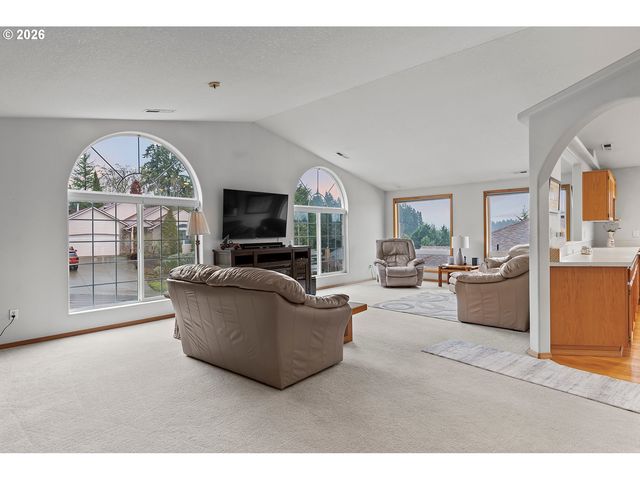 3103 Ne 143RD St, Vancouver, WA 98686