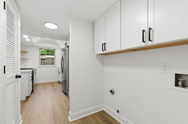 8207 Sawyer Brown Rd Apt E3, Nashville, TN 37221