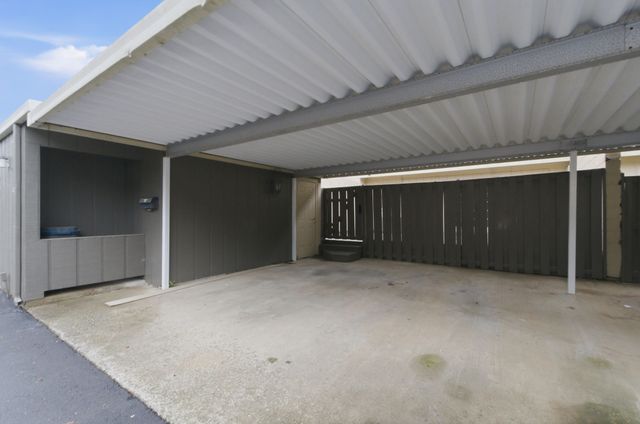 8207 Sawyer Brown Rd Apt E3, Nashville, TN 37221