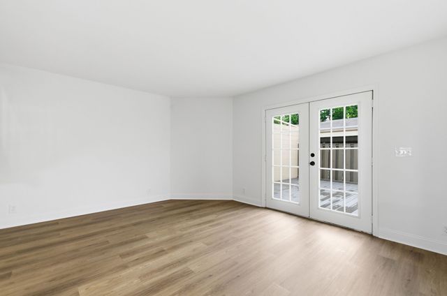 8207 Sawyer Brown Rd Apt E3, Nashville, TN 37221