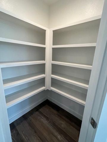 1143 Sommerville Drive, Rosharon, TX 77583