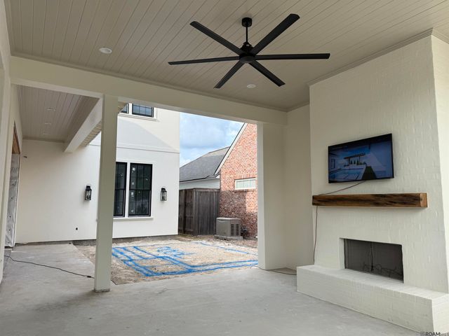 11541 Cypress Barn Dr, Baton Rouge, LA 70810