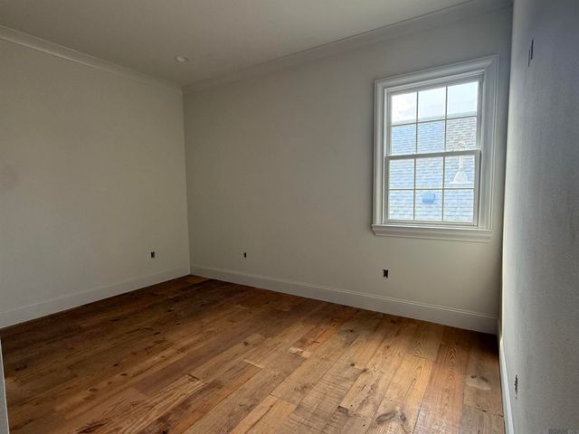 11541 Cypress Barn Dr, Baton Rouge, LA 70810