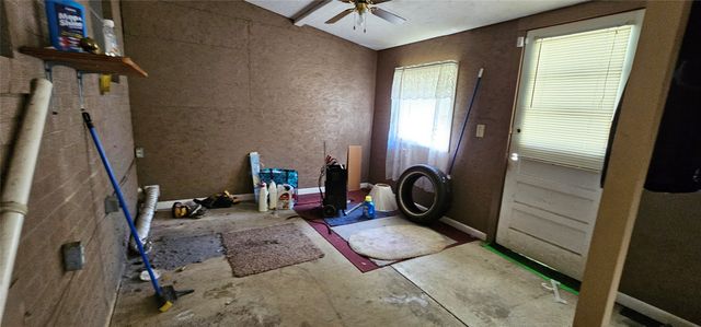 403 N Park Drive, Springhill, LA 71075