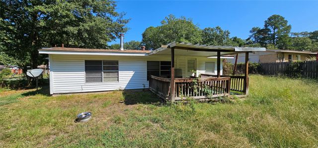 403 N Park Drive, Springhill, LA 71075