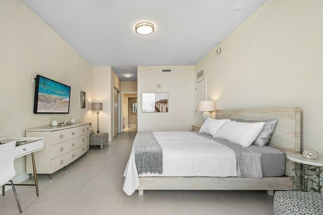 3100 N Ocean Drive H1602, Singer Island, FL 33404