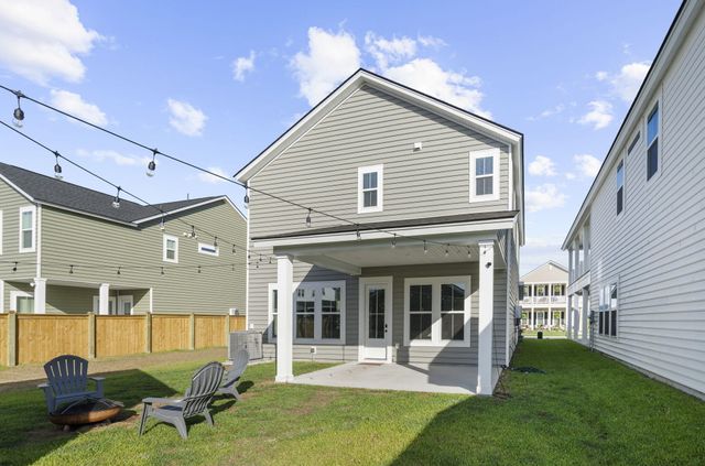 111 Battle Boat Boulevard, Summerville, SC 29485