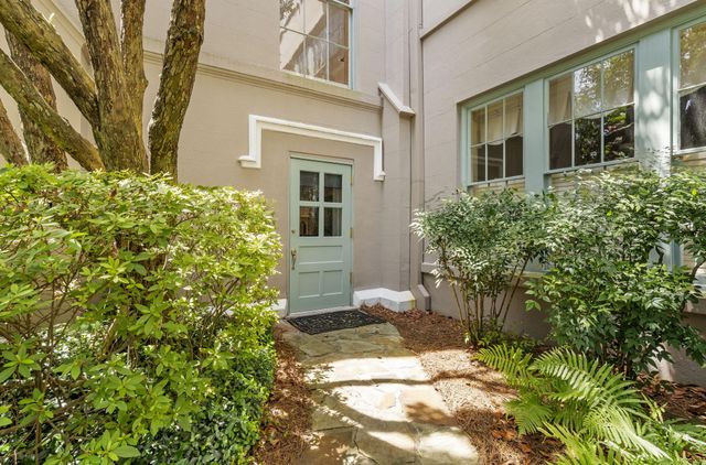 67 Legare Street 104, Charleston, SC 29401