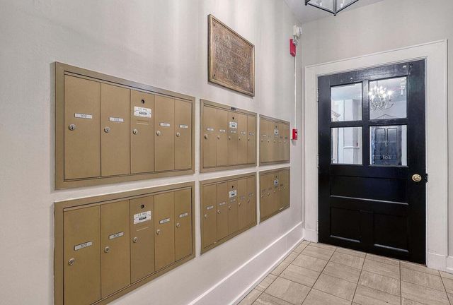 67 Legare Street 104, Charleston, SC 29401