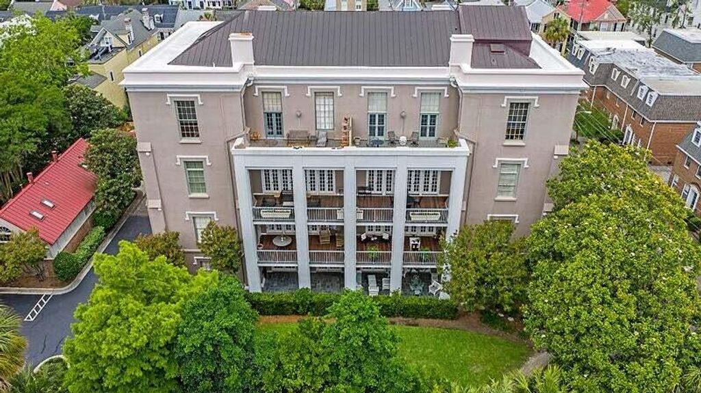 67 Legare Street 104, Charleston, SC 29401