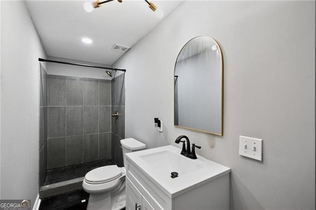 624 Village Lane Drive SW, Marietta, GA 30060