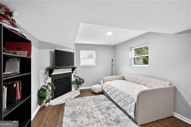 624 Village Lane Drive SW, Marietta, GA 30060