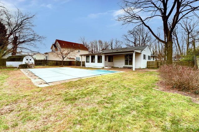 45 Viola Avenue, Leonardo, NJ 07737