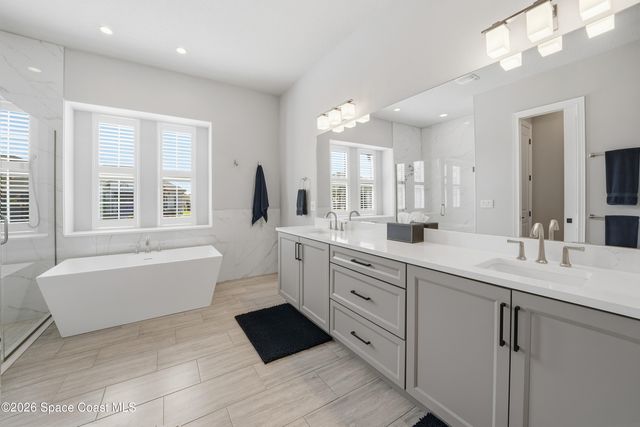 4145 Negal Circle, Melbourne, FL 32901