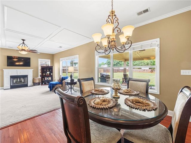 5727 Pleasant Woods Drive, Flowery Branch, GA 30542
