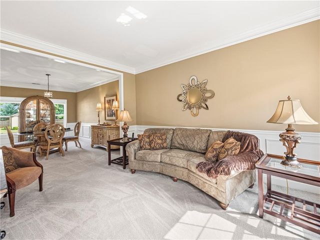 5727 Pleasant Woods Drive, Flowery Branch, GA 30542