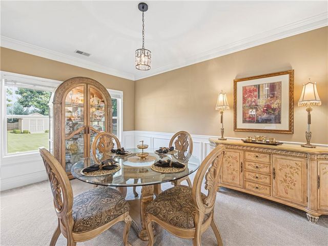5727 Pleasant Woods Drive, Flowery Branch, GA 30542