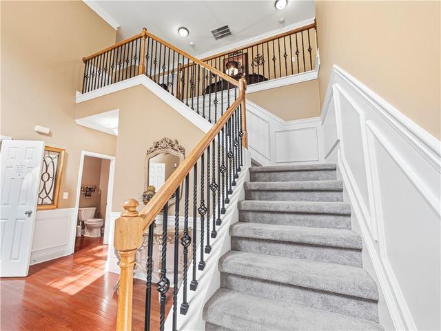 5727 Pleasant Woods Drive, Flowery Branch, GA 30542