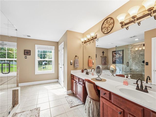 5727 Pleasant Woods Drive, Flowery Branch, GA 30542