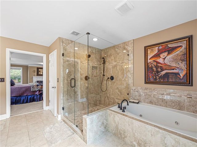 5727 Pleasant Woods Drive, Flowery Branch, GA 30542