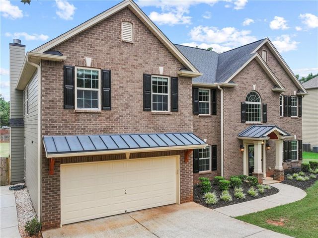 5727 Pleasant Woods Drive, Flowery Branch, GA 30542