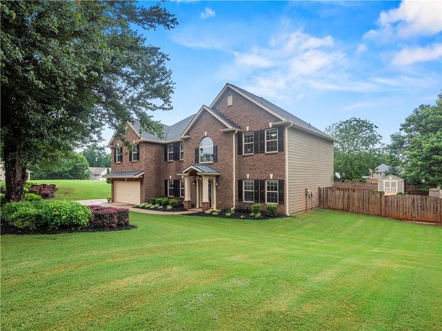5727 Pleasant Woods Drive, Flowery Branch, GA 30542