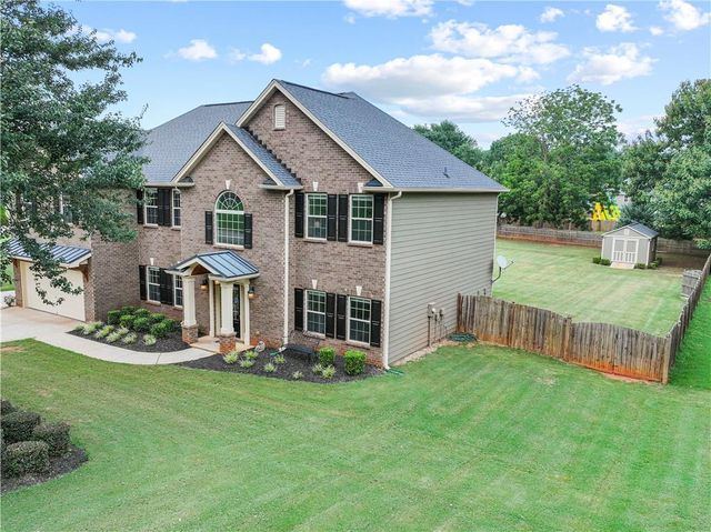 5727 Pleasant Woods Drive, Flowery Branch, GA 30542