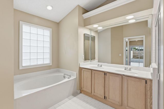 13297 Emerald View Court, Wellington, FL 33414