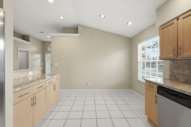 13297 Emerald View Court, Wellington, FL 33414