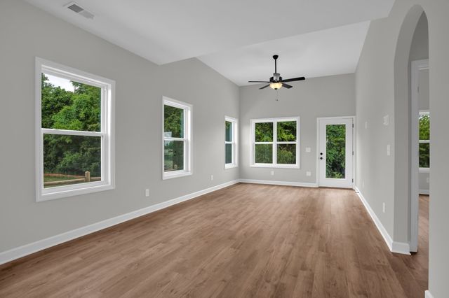 159 Rothwood PVT Drive, Hendersonville, TN 37075