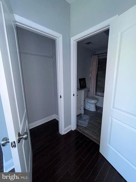 Image 14 of property listing at 3124 E BALTIMORE ST, Baltimore, MD 21224