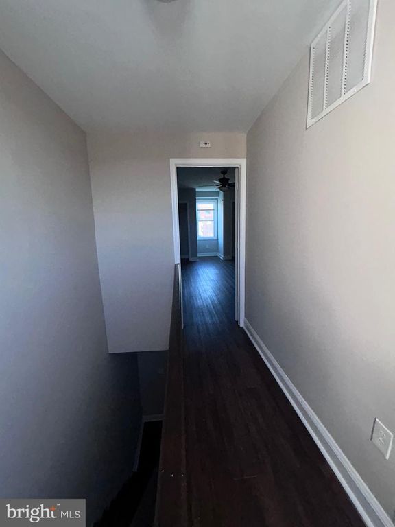 Image 18 of property listing at 3124 E BALTIMORE ST, Baltimore, MD 21224
