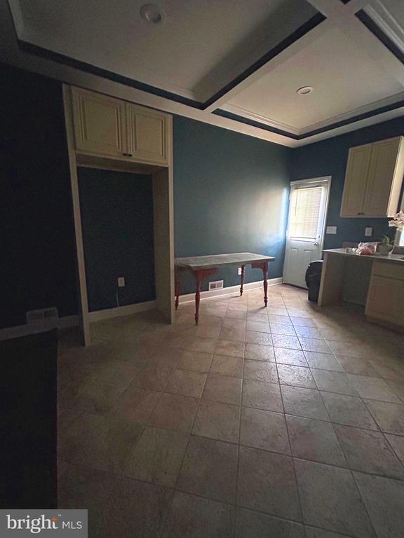 Image 7 of property listing at 3124 E BALTIMORE ST, Baltimore, MD 21224