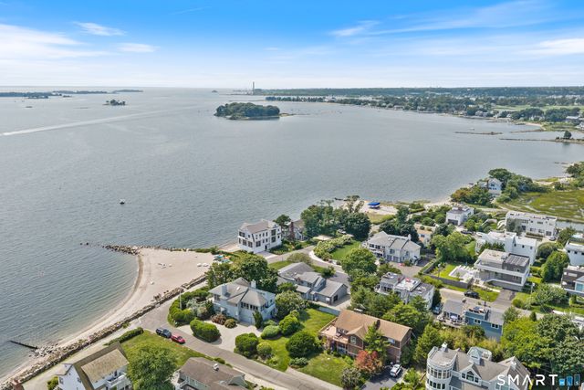 17 Cockenoe Drive, Westport, CT 06880