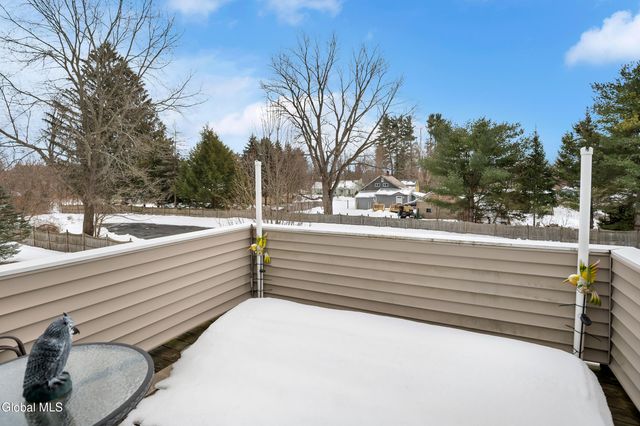 20 Treasures Place, Queensbury, NY 12804