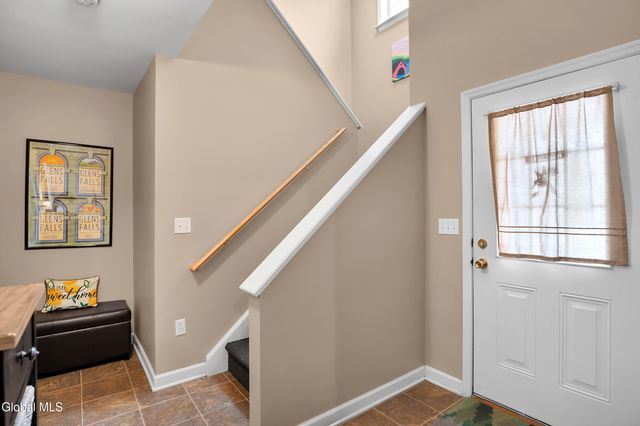 20 Treasures Place, Queensbury, NY 12804