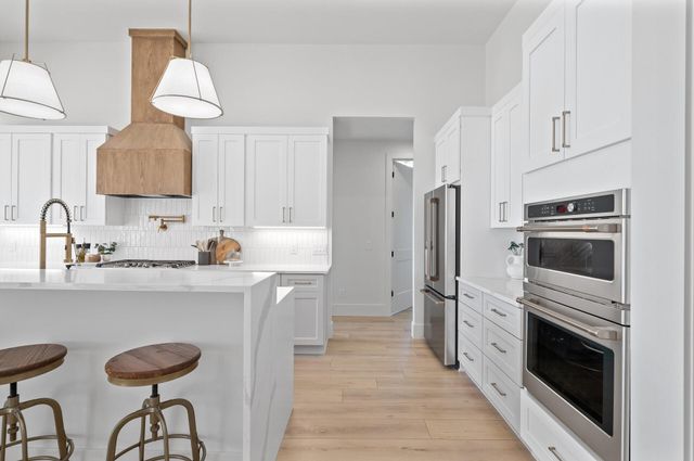 2520 230th Court NW, Saint Francis, MN 55070