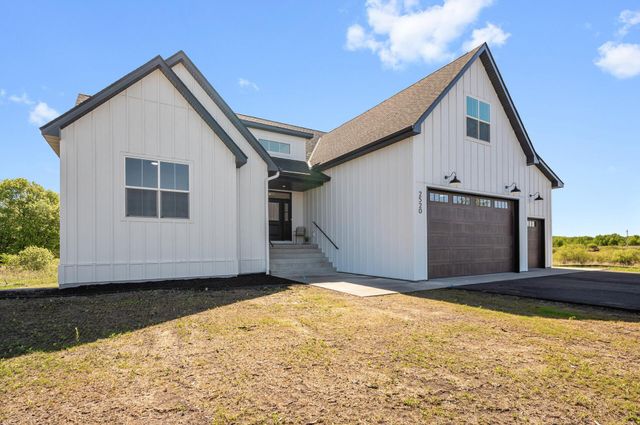 2520 230th Court NW, Saint Francis, MN 55070
