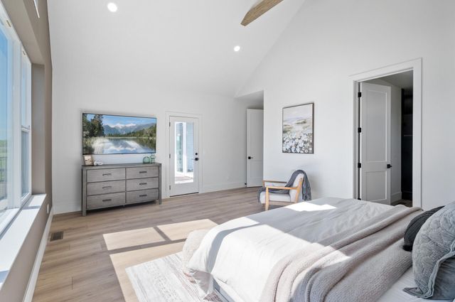 2520 230th Court NW, Saint Francis, MN 55070