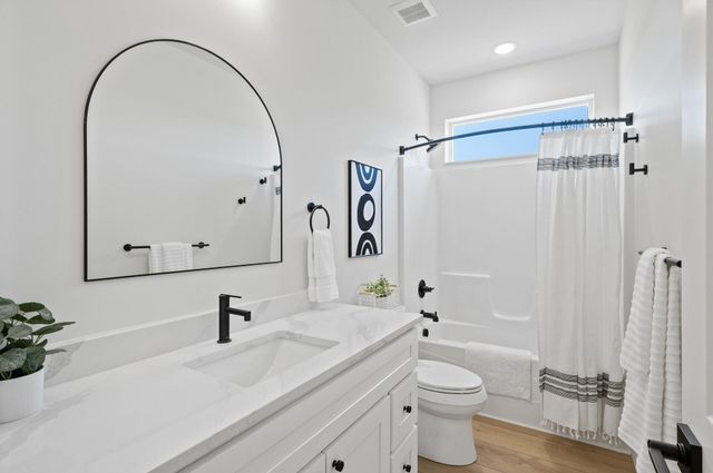 2520 230th Court NW, Saint Francis, MN 55070