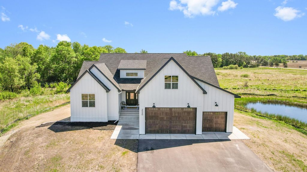 2520 230th Court NW, Saint Francis, MN 55070