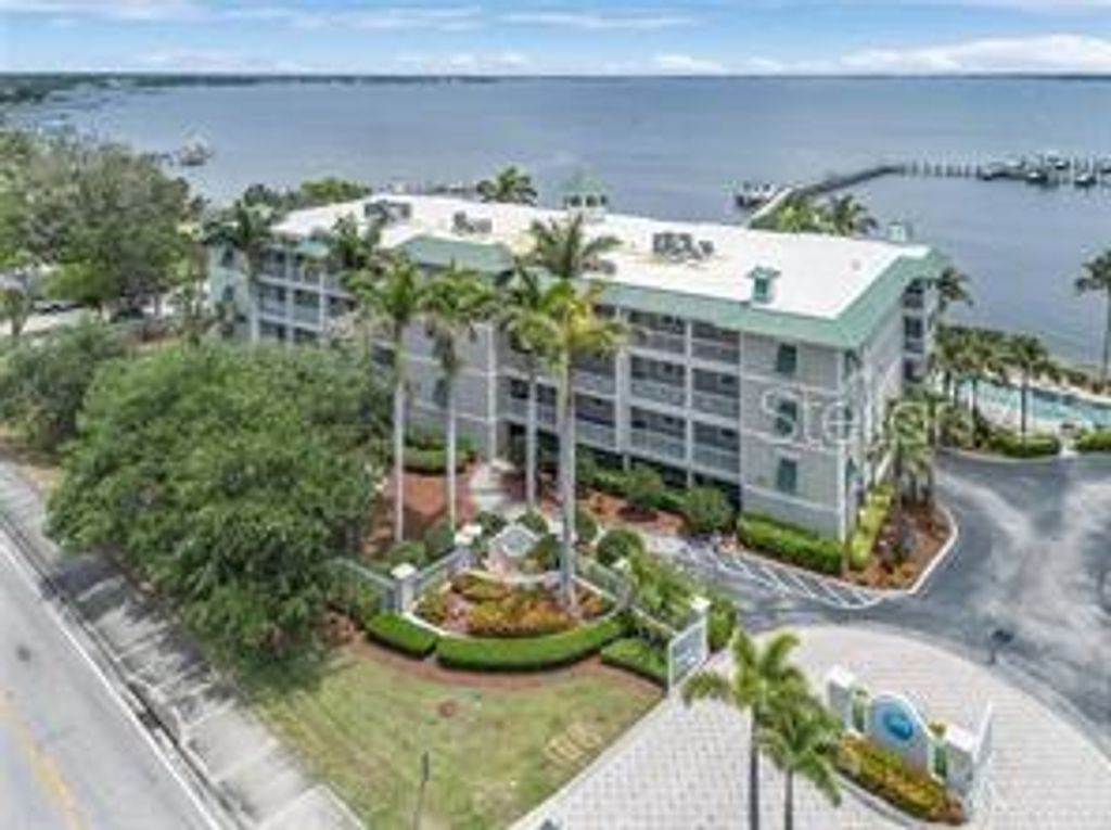 5114 MELBOURNE STREET 1301, Port Charlotte, FL 33980