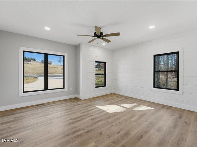 248 Cherokee Cove, Rutledge, TN 37861