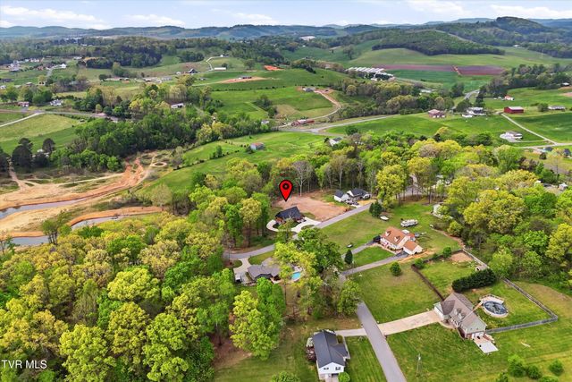 248 Cherokee Cove, Rutledge, TN 37861