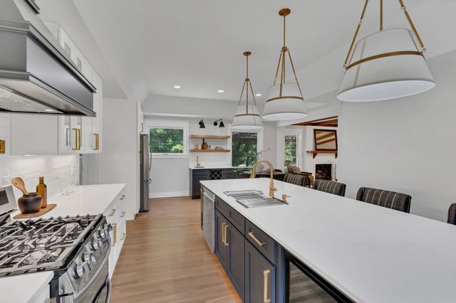 608 Hill Rd, Brentwood, TN 37027