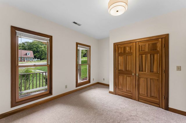 1133 Oak Creek Dr, Nolensville, TN 37135