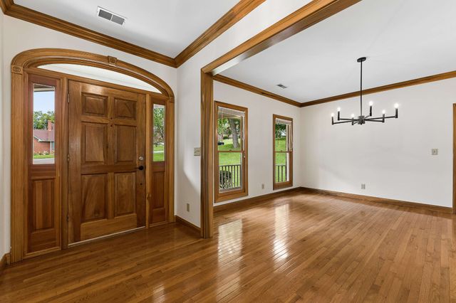 1133 Oak Creek Dr, Nolensville, TN 37135