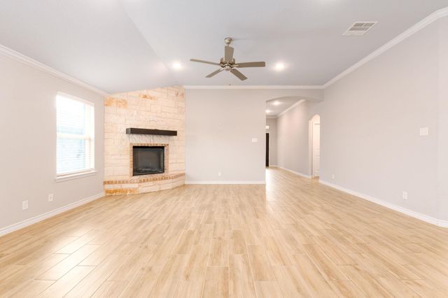 2611 Settlers Oak DR, Belton, TX 76513