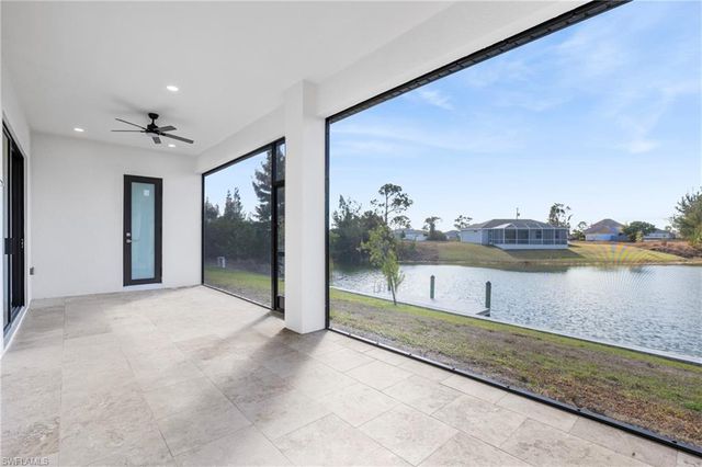 2100 NW 21st ST, Cape Coral, FL 33993