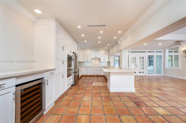 3240 Morris Ln, Miami, FL 33133